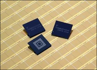 Nové 64 Gb/8GB 19nm NAND čipy od Toshiba