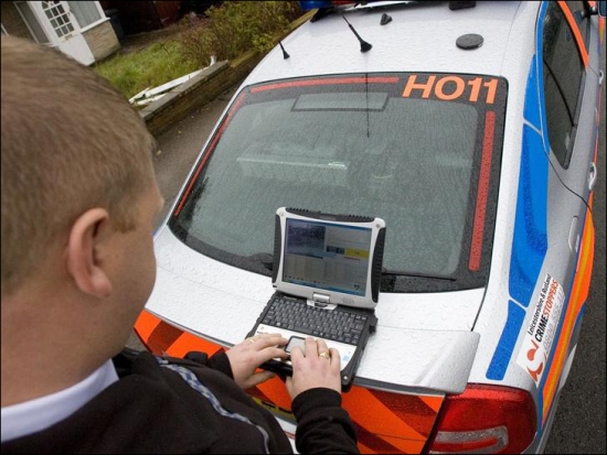 Britská policie bude v terénu používat tablet Panasonic Toughbook