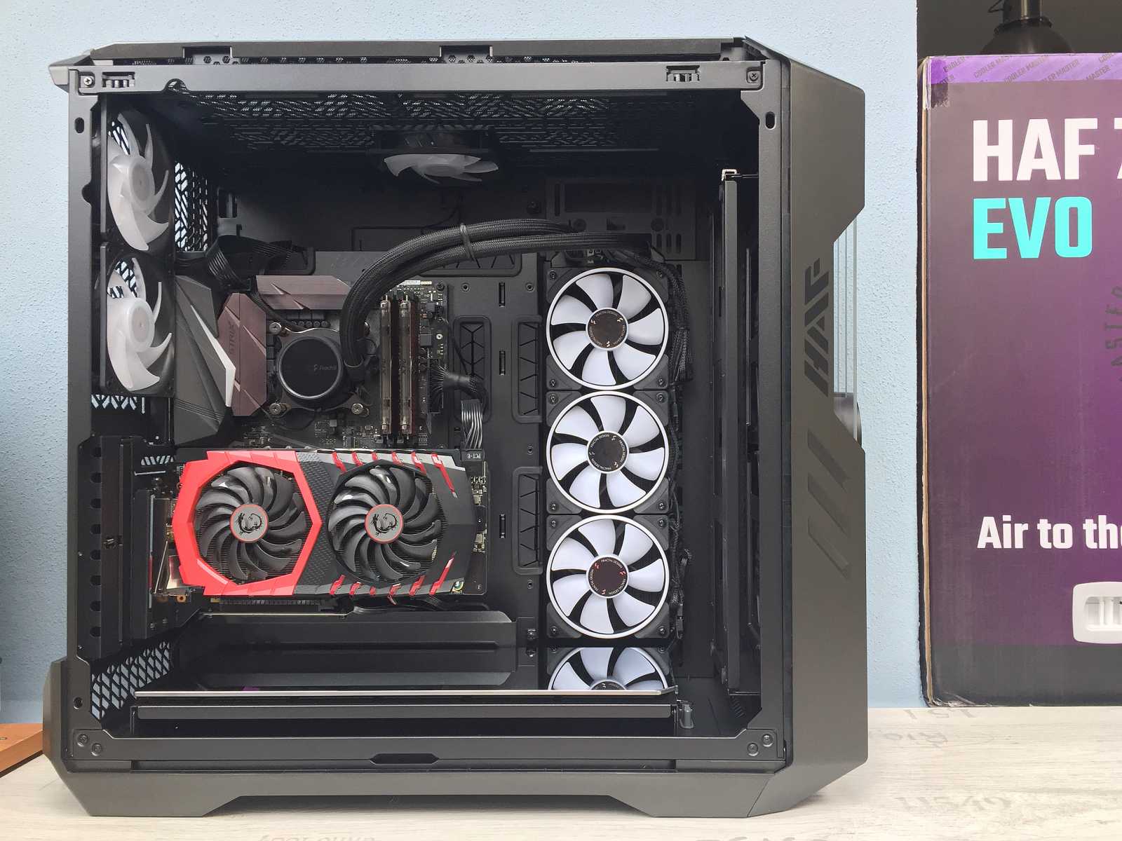 Test skříně Cooler Master HAF 700 EVO – extrém v mnoha aspektech