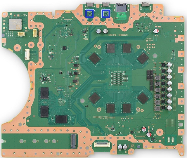 Fotografie z webu iFixit (zdroj: iFixit)