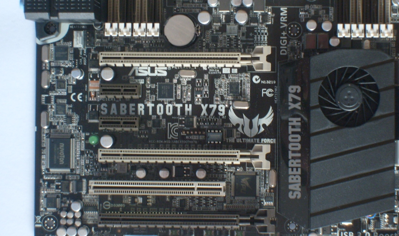 Asus Sabertooth X79 –  odolná deska s pětiletou zárukou