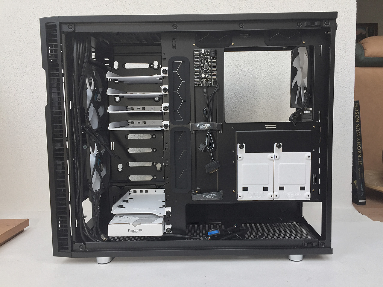 Fractal Design Define R6 – dokonalý nástupce legendy