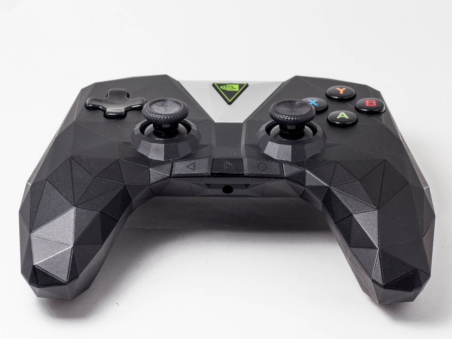 Nvidia Shield TV 2: skvělý Android box pro 4K v menším