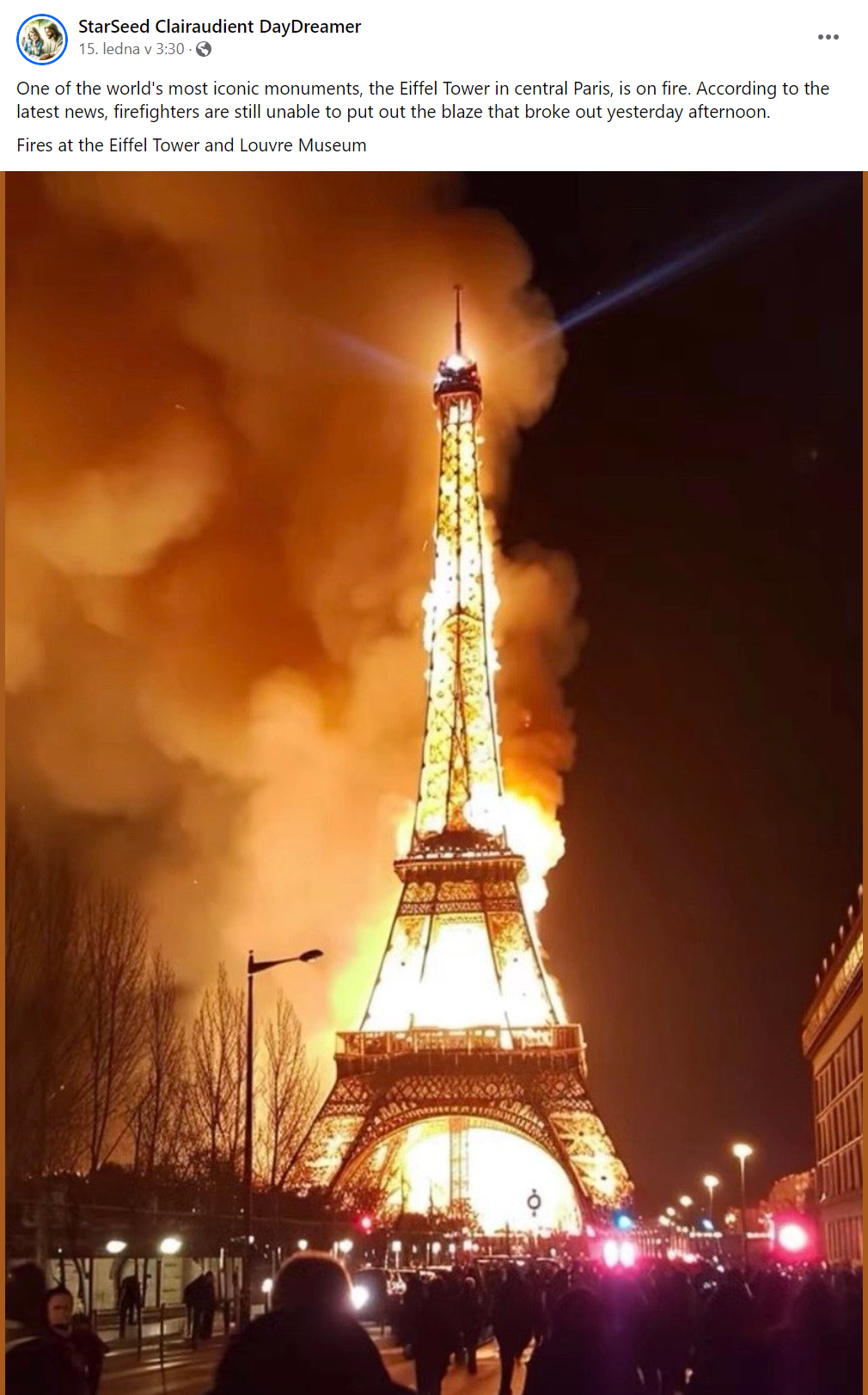 TikTok, Instagram a sociální sítě zaplavuje hořící Eiffelova věž. 