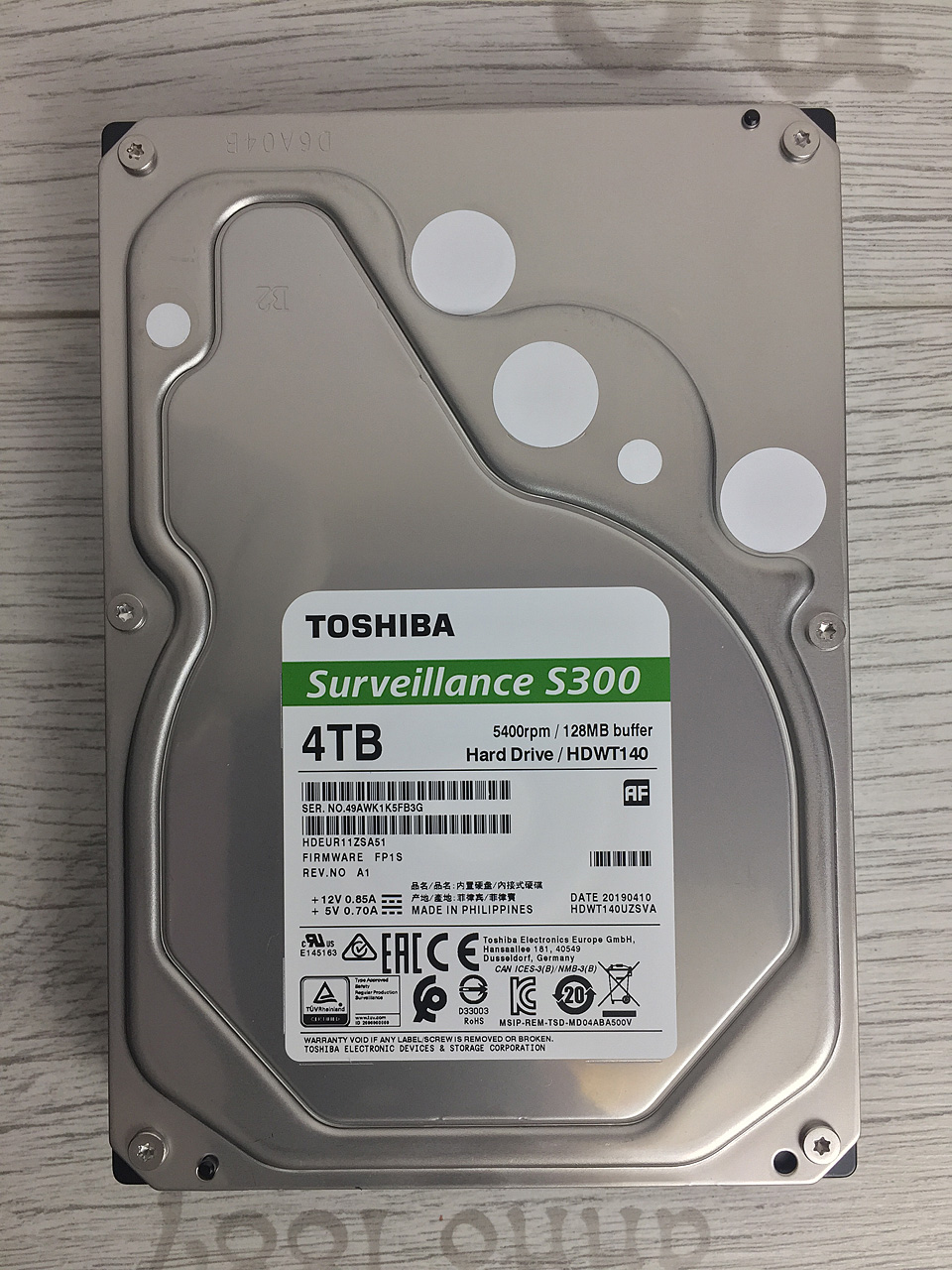 Test pěti 3TB a 4TB pevných disků: jak si vedou současné HDD