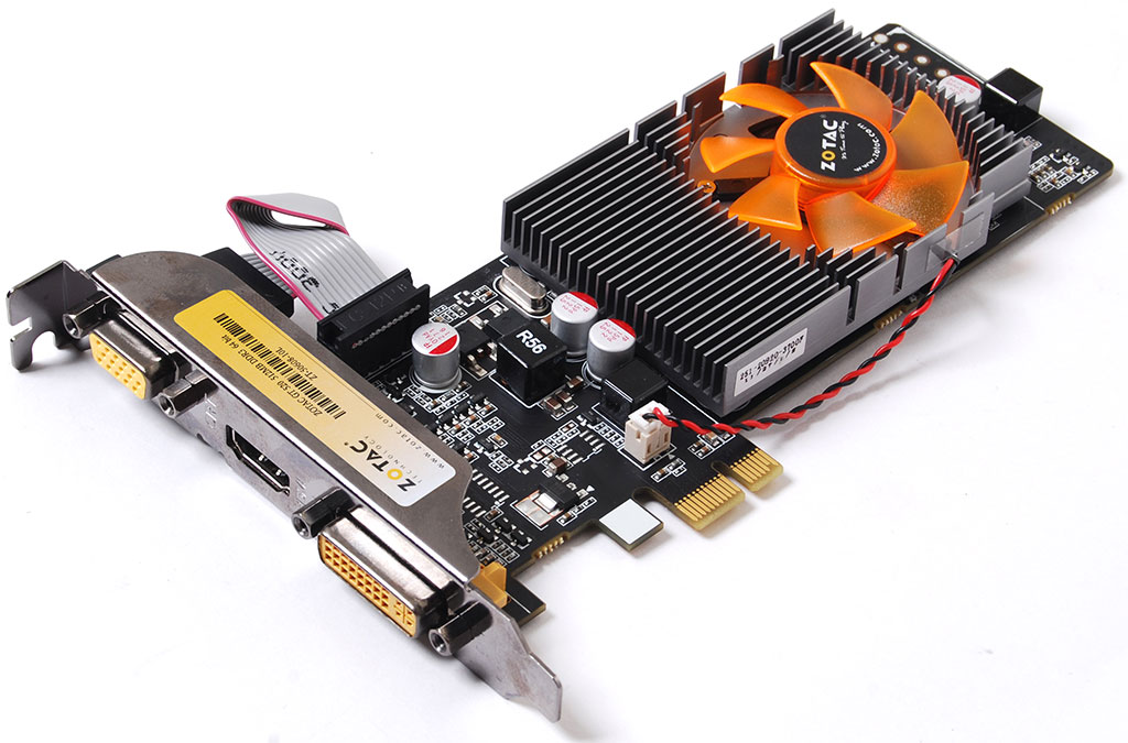 nVidia GT 520 s PCI-Express ×1 nebo PCI rozhraním jedině od Zotacu