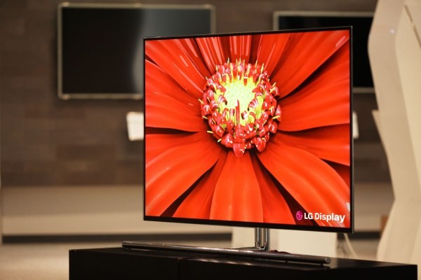 LG v příštím roce představí největší OLED TV, bude mít 55 palců