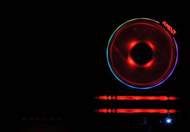 RGB šílenství a paměti HyperX Fury RGB 