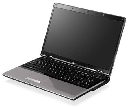 MSI připravuje CR720 - notebook s Core i5 a 17,3" displejem