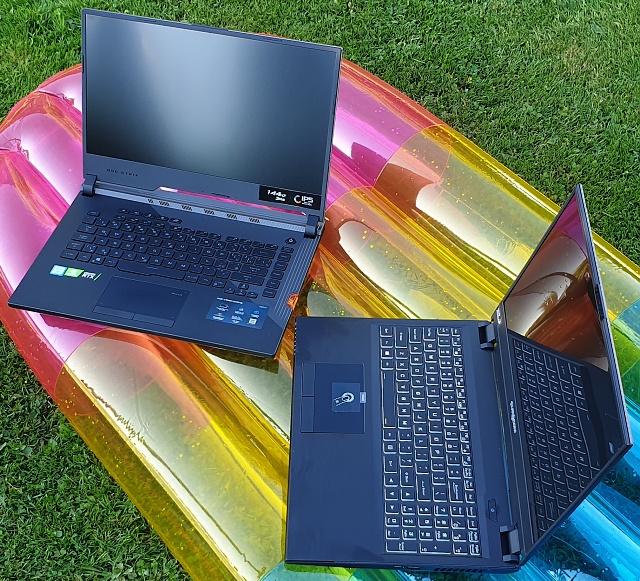 2× herní nb: Eurocom Nightsky RX15 a ASUS Strix SCAR III
