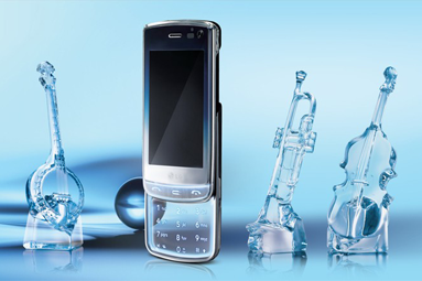 lg-gd900-crystal-nastupce-popularni-areny