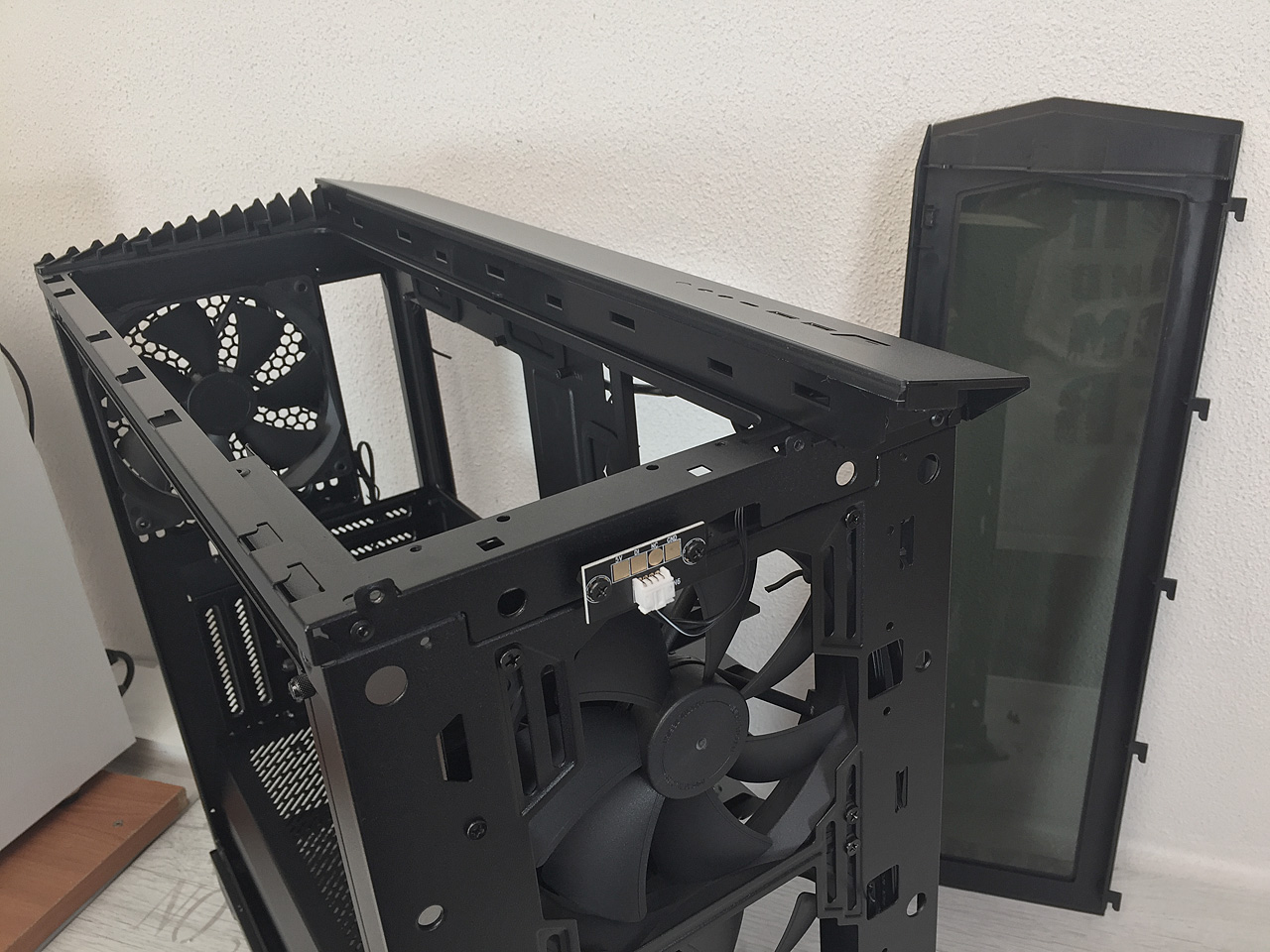 Fractal Design Vector RS: Tohle tu ještě nebylo