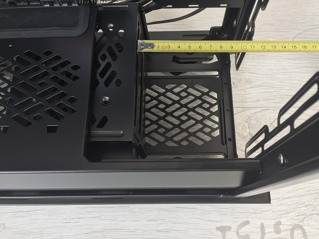 Fractal Design Define 7 Compact – pošleme céčko do penze?