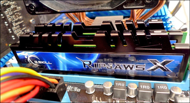 Rychlé paměti G.Skill RipjawsX: 2300MHz DDR3 s agresivním časováním