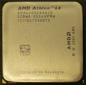 Bleskovka: Athlon X2 4400+, aneb FX-60 za polovic...