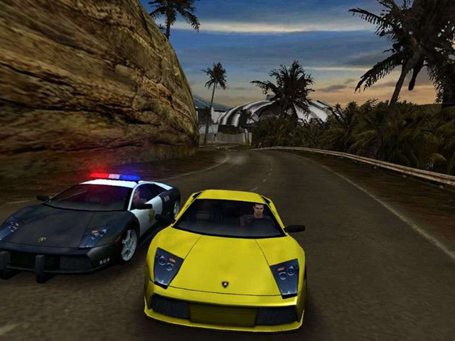 Need for Speed: Hot Pursuit — arkáda s minimálními nároky