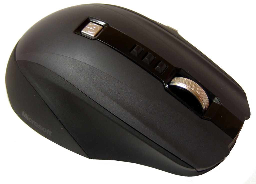 Microsoft Sidewinder X8 - hrajte bez drátů