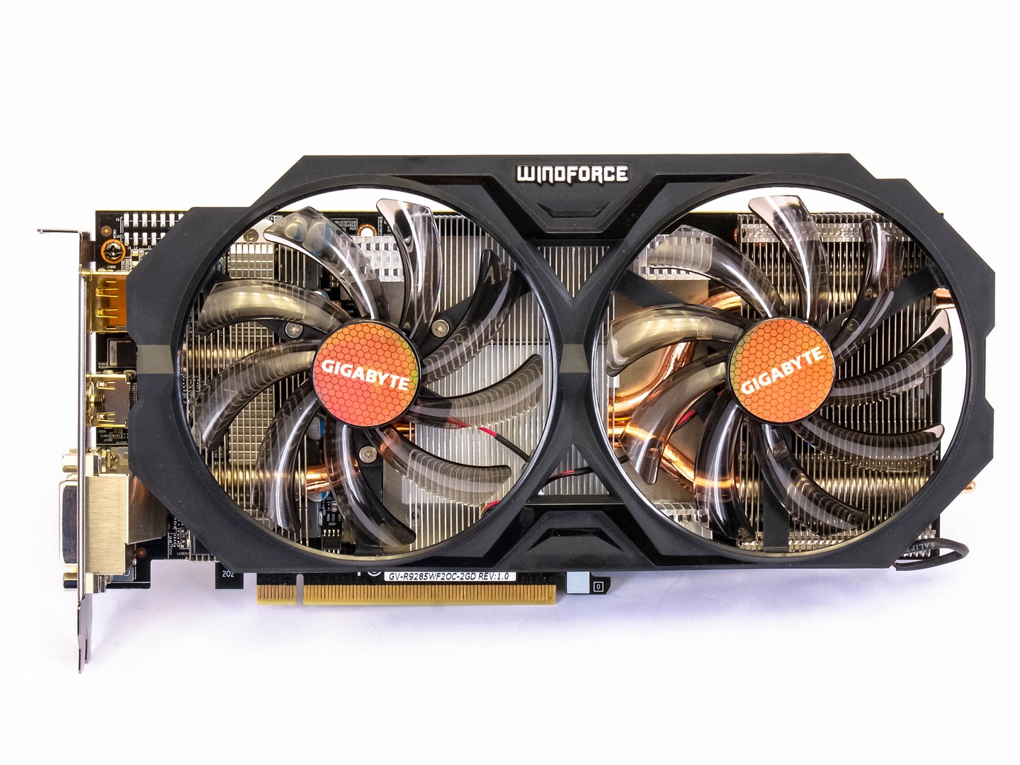 Gigabyte Radeon R9 285 v testu: Konečně i nový mainstream