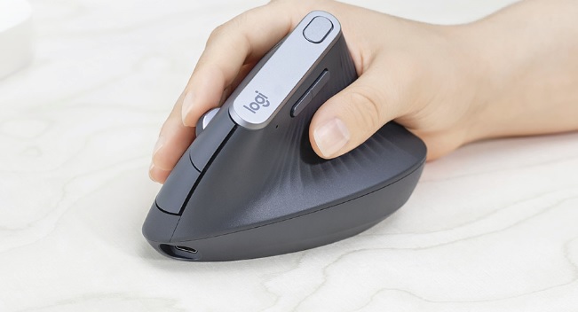 Logitech představuje ergonomickou myš Mx Vertical 