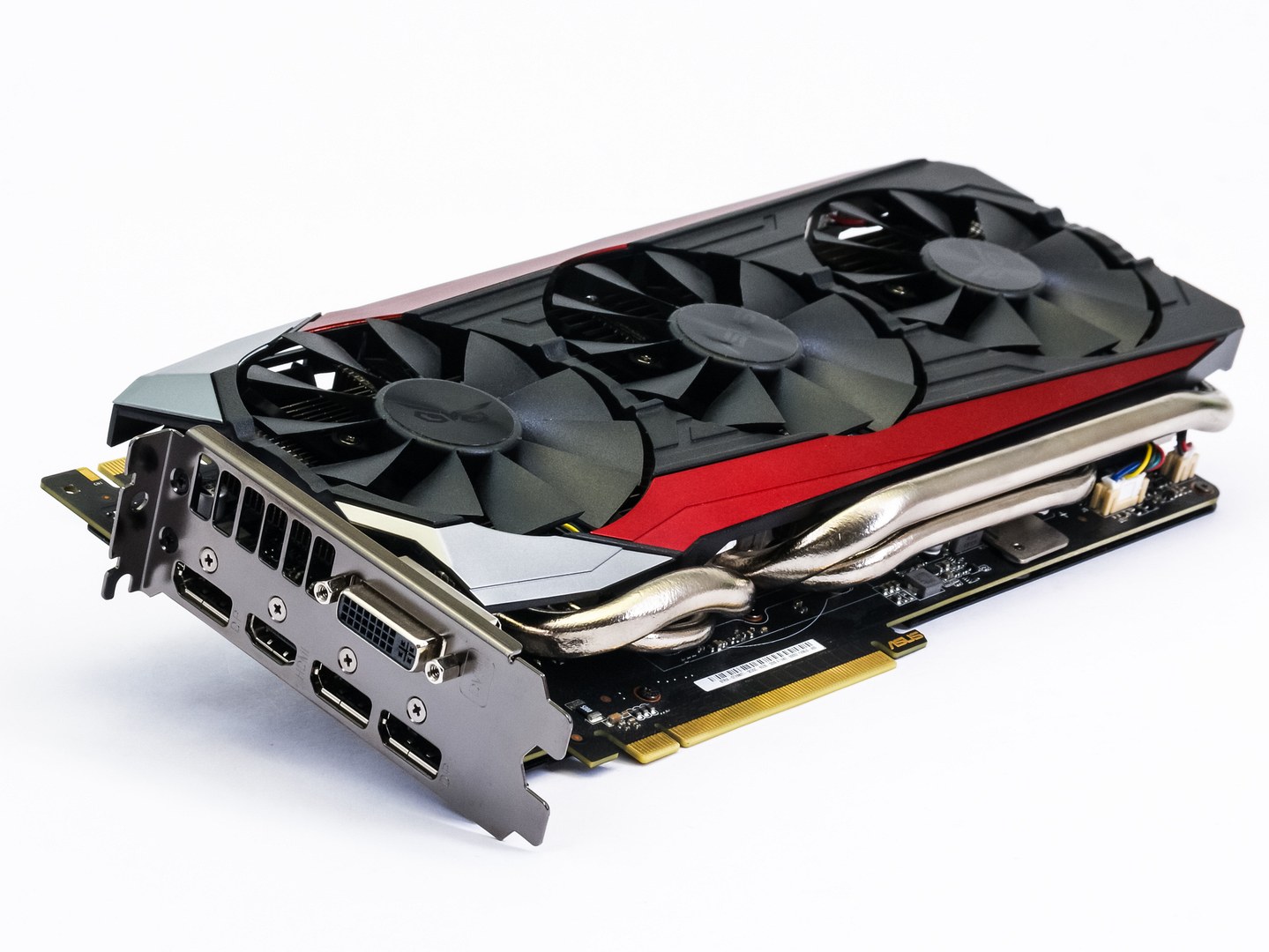 Asus Strix GeForce GTX 980 Ti a Strix R9 390 s DCU III v testu