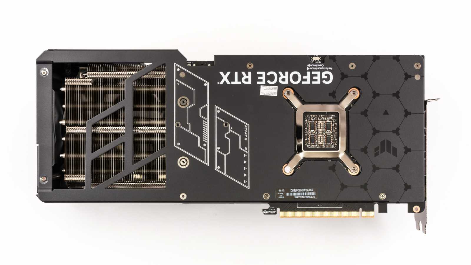 Test Asus TUF Gaming GeForce RTX 4090 OC Ed.: těžký kalibr