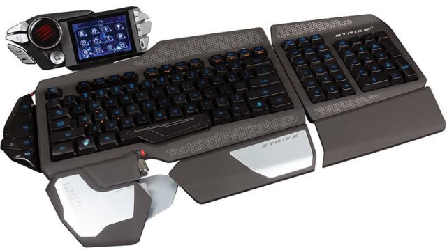 Mad Catz S.T.R.I.K.E.7: extravagantní herní klávesnice s dotykovým displejem za $300