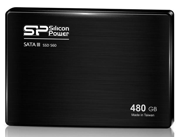 Firma Silicon Power představila dvojici tenkých SSD disků série Slim