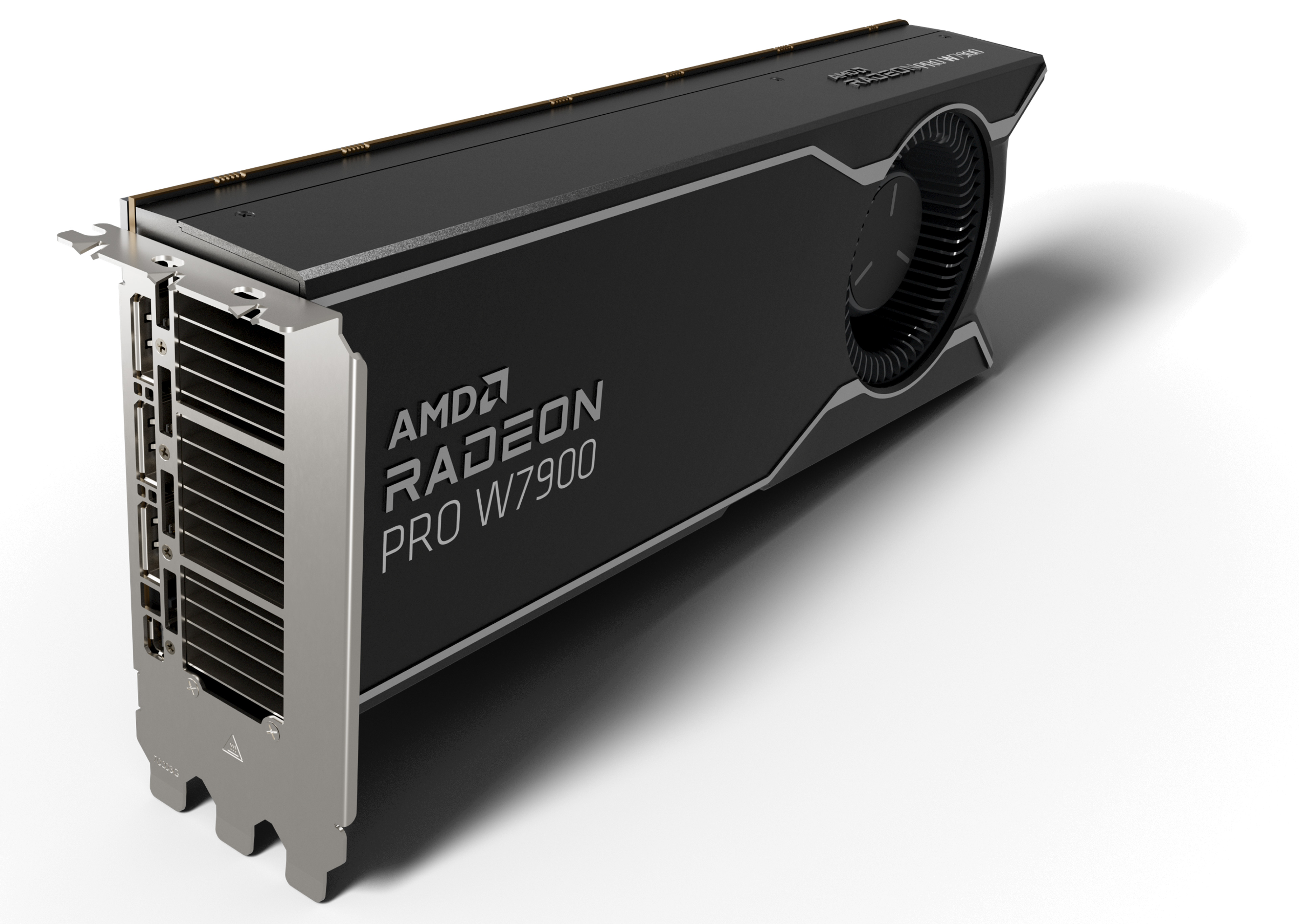 Dosavadní grafická karta AMD Radeon Pro W7900