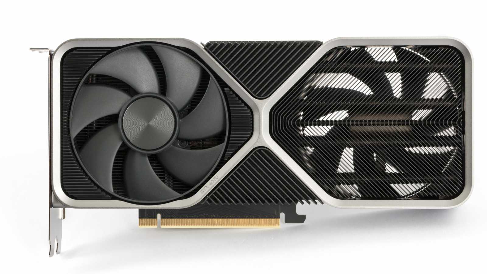 Nvidia GeForce RTX 4070 FE: Atraktivní mix za dobrou cenu