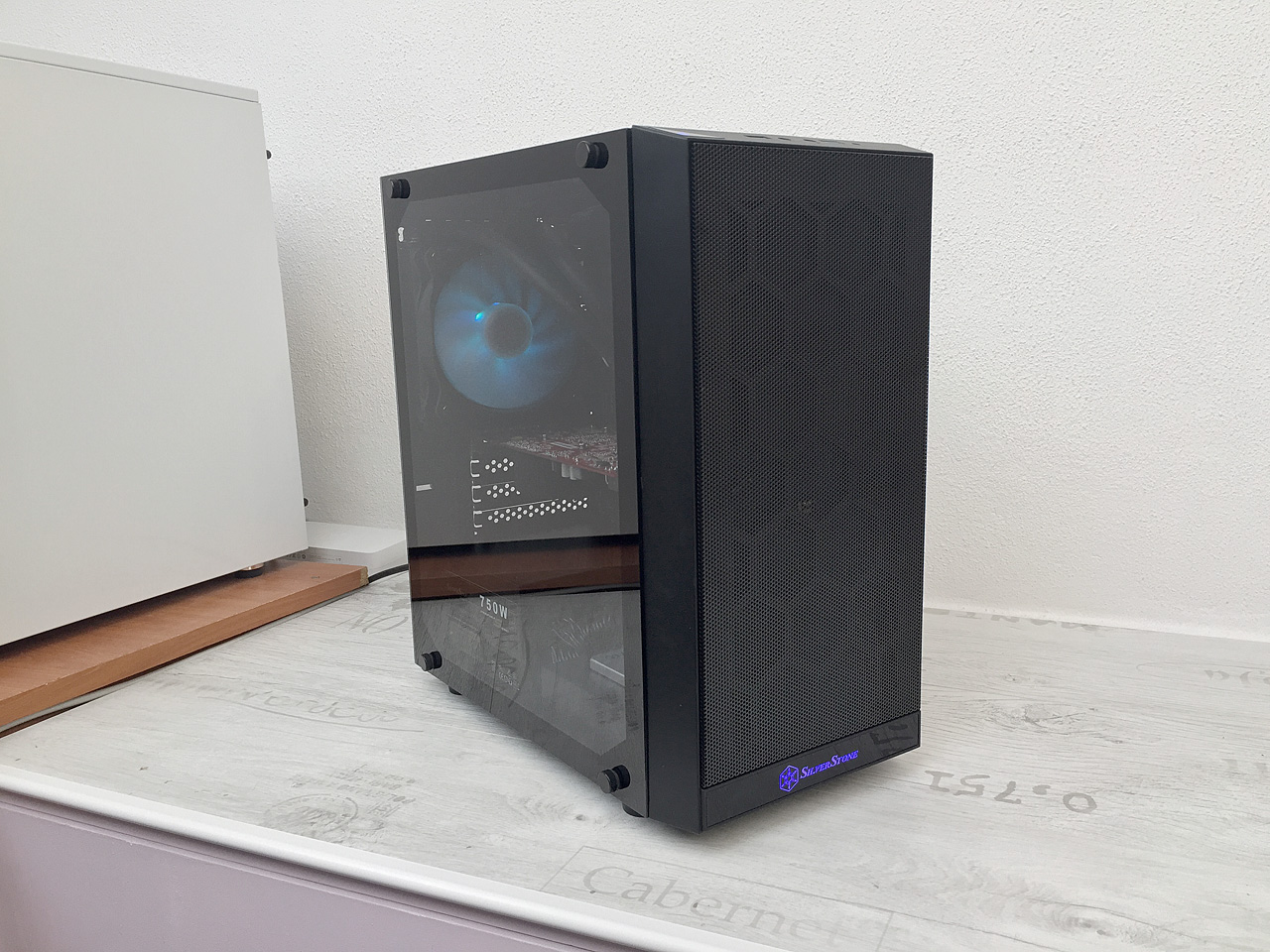 SilverStone PS15 – pohledná skříň mATX v testu