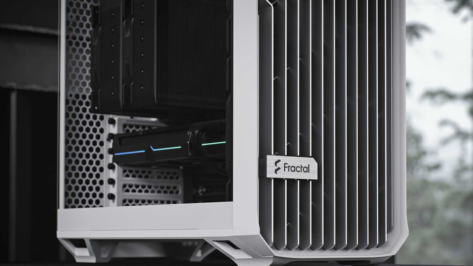 Obdarujte svůj počítač novou skříní od Fractal Design