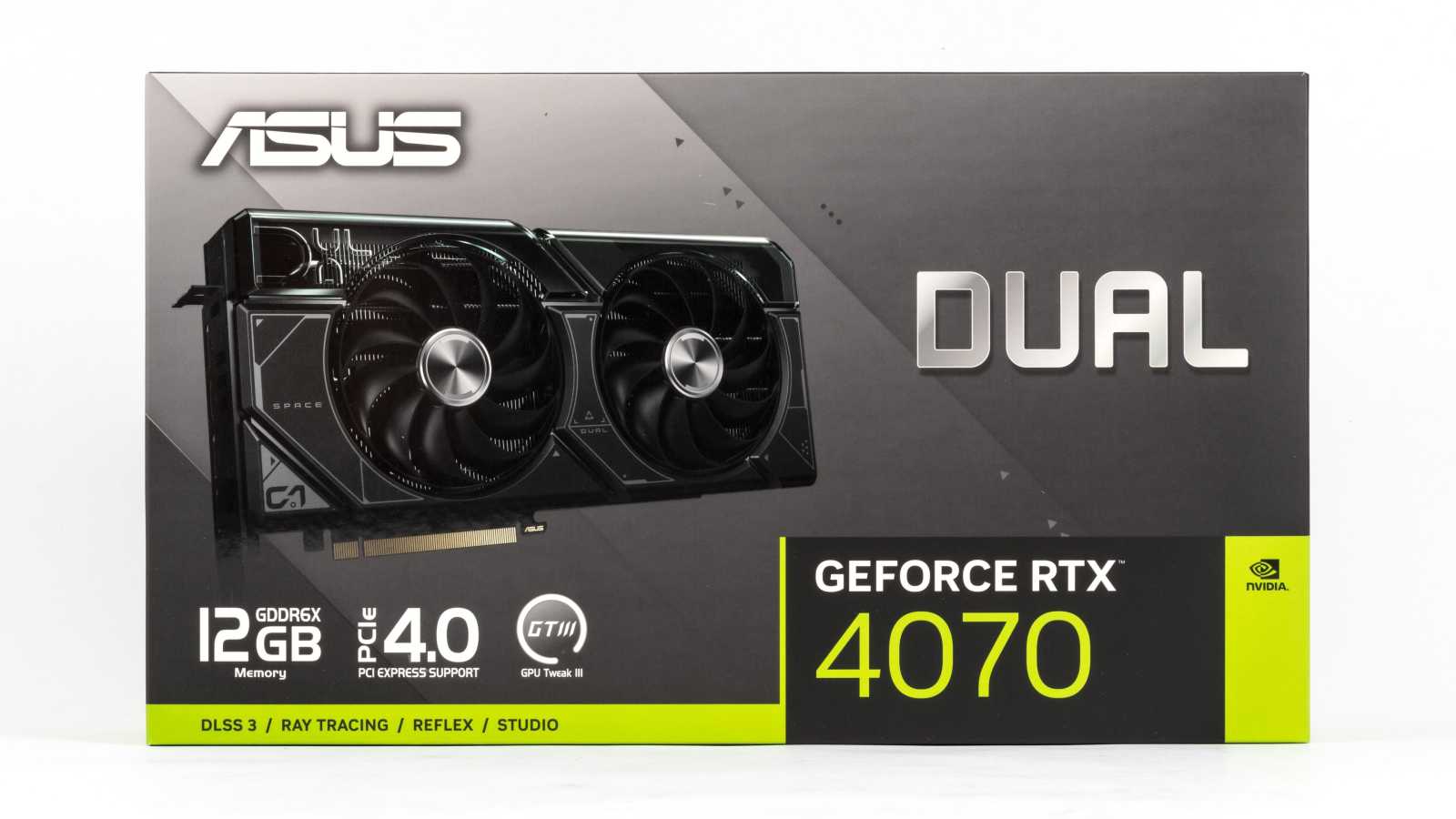 Asus Dual GF RTX 4070 12GB: Špičková i bez tisícikorunových příplatků