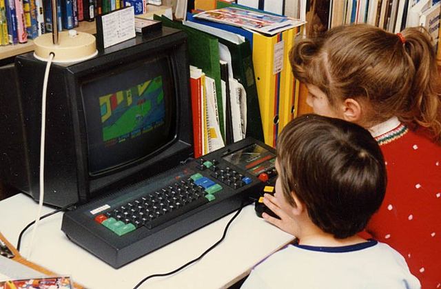 Amstrad CPC464, zdroj: Wikipedia