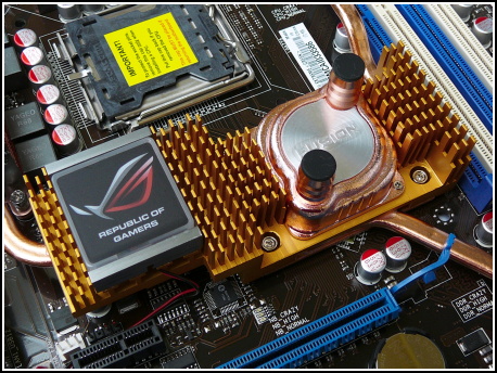 Asus Striker II Extreme s chipsetem nForce 790i Ultra SLI