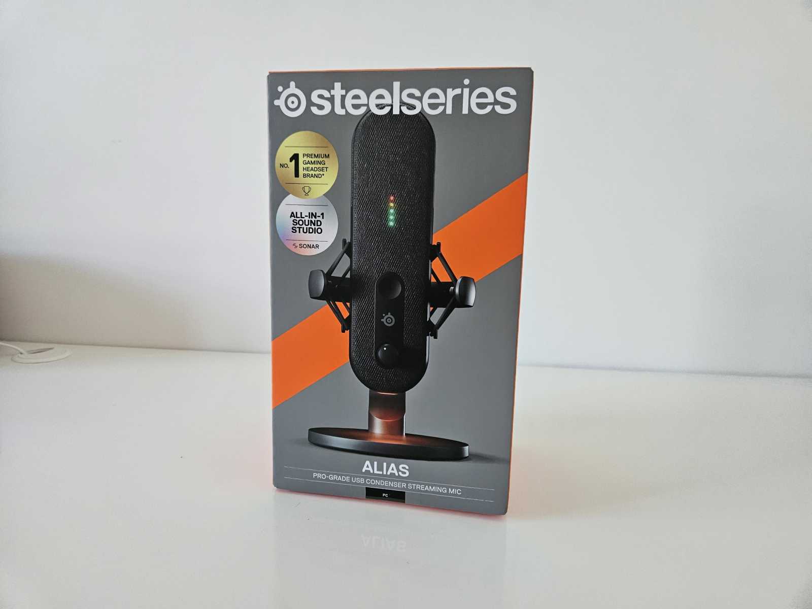 SteelSeries ALIAS – balení
