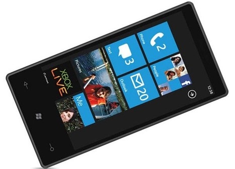 Microsoft: Windows Phone 7 je nejefektivnější OS pro komunikátory