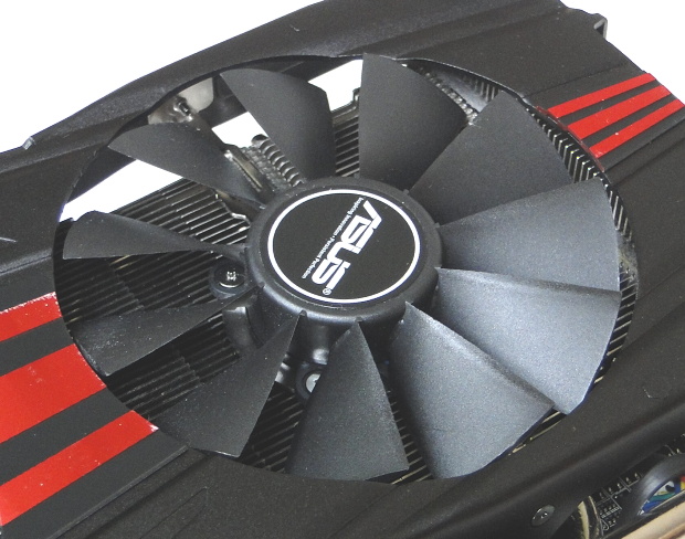 Asus R9 280X DC2 TOP – staronový Radeon v akci