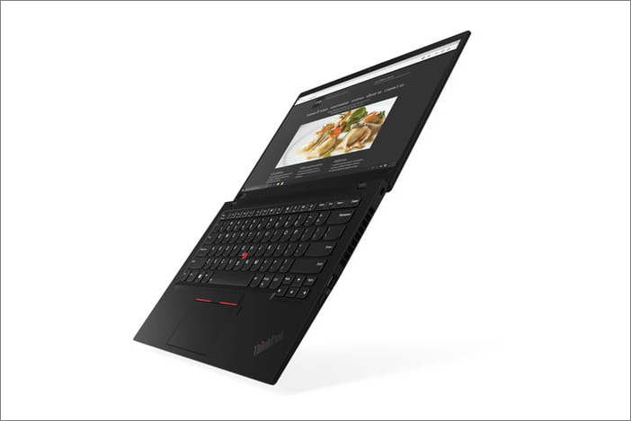 CES: Lenovo představilo novou generaci notebooku ThinkPad X1 Carbon