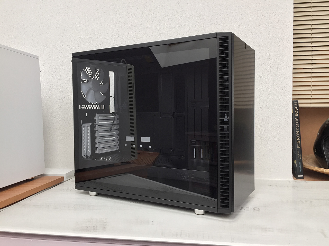 Test Fractal Design Define S2: Legenda pokračuje!