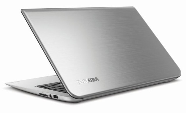 Toshiba Kira 102: ultrabook s 13,3" displejem a rozlišením 2560 × 1400 pixelů