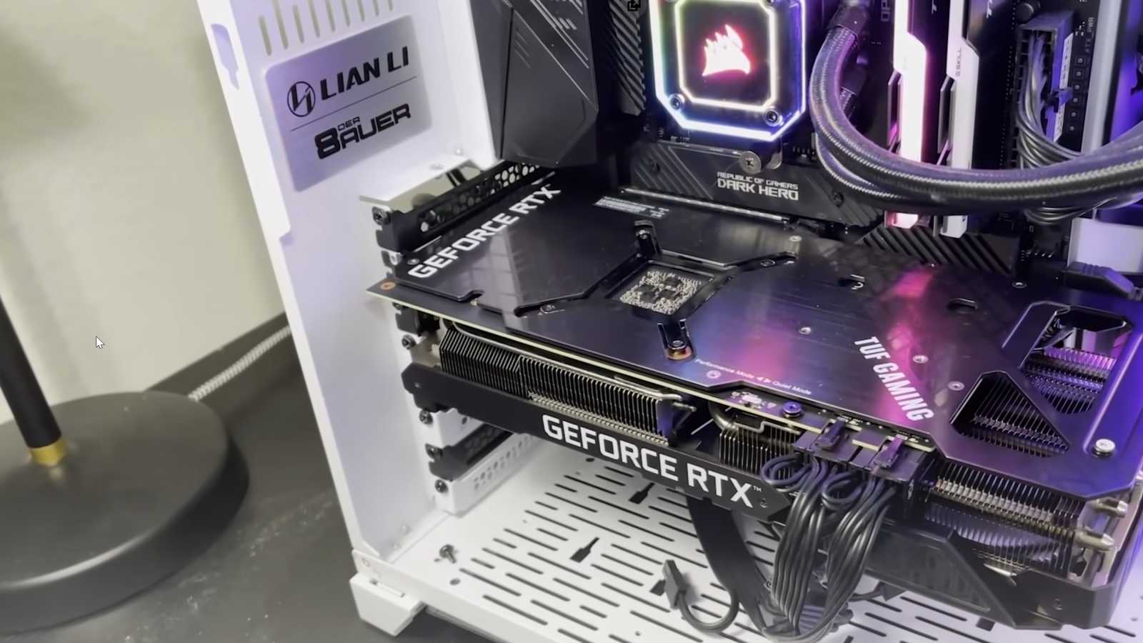 Modder snížil díky mědi teplotu pamětí RTX 3070 Ti o 46°C!