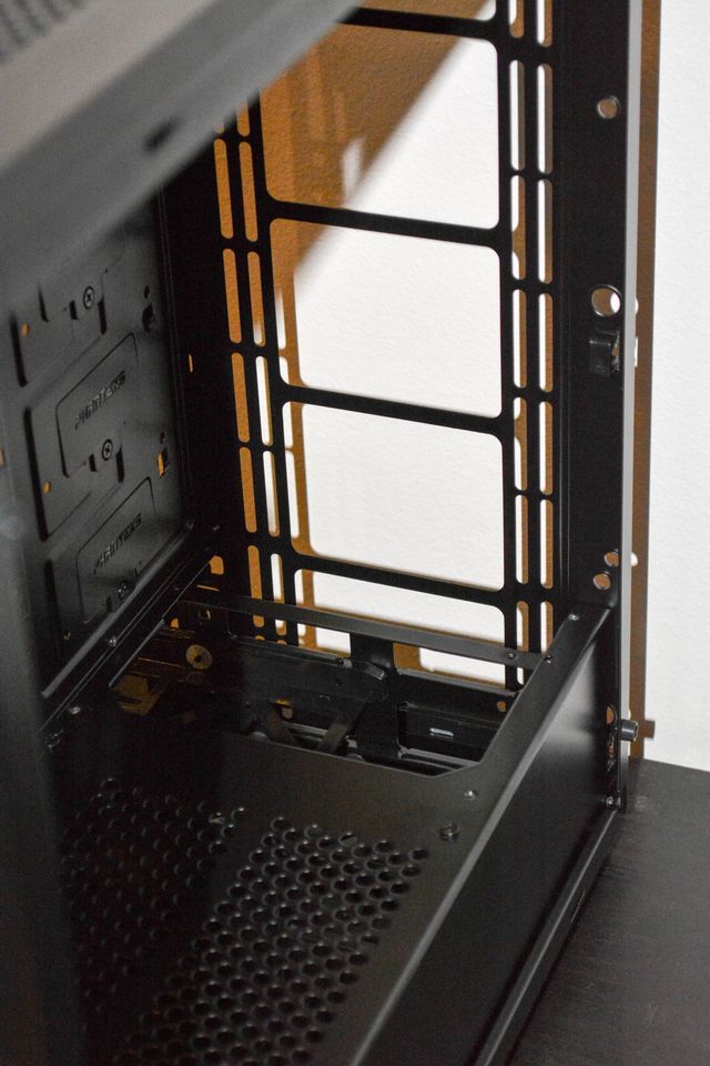 Phanteks Eclipse P400s TG: Praktičnost i elegance v jednom