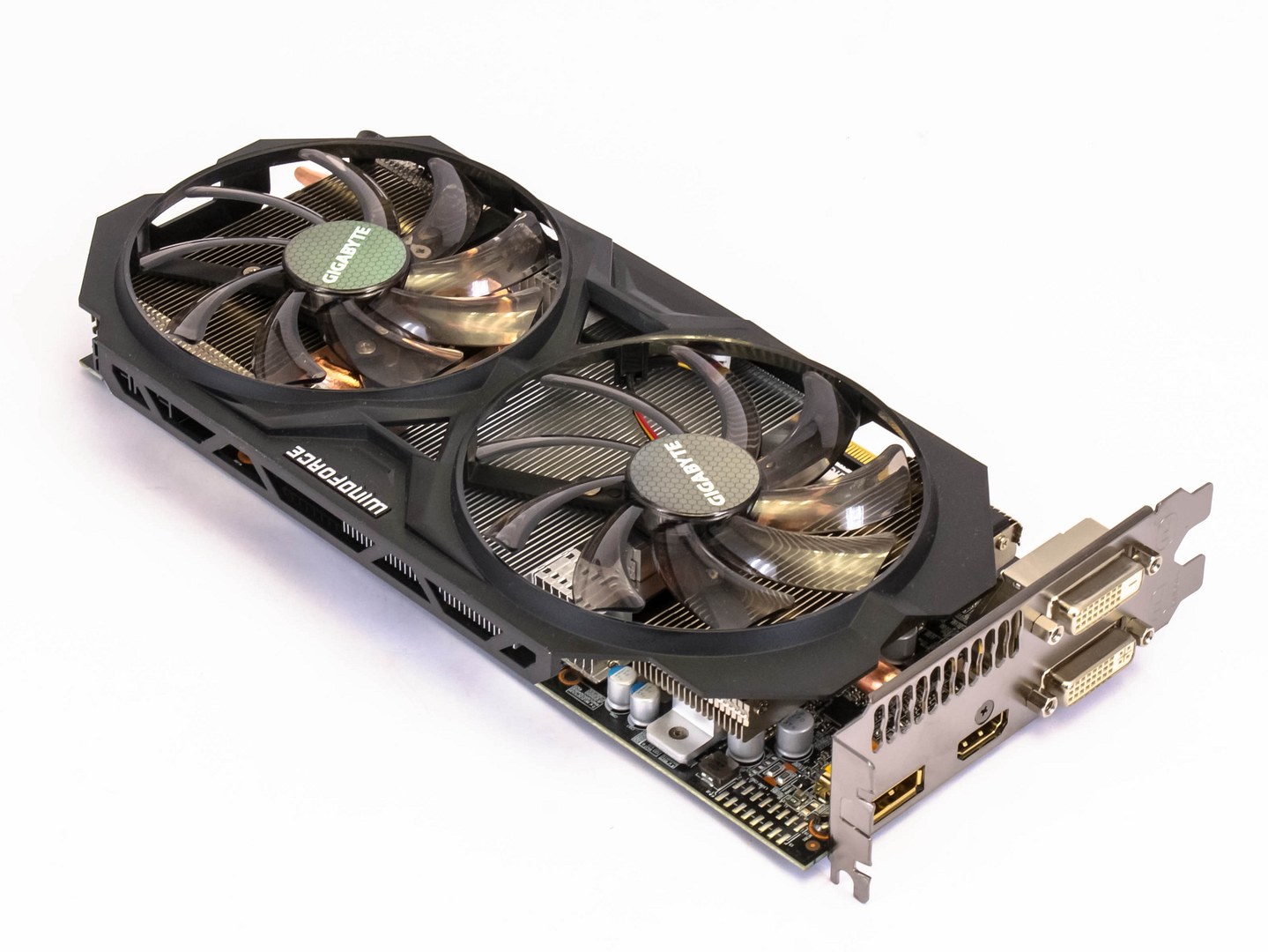 Gigabyte Radeon R9 285 v testu: Konečně i nový mainstream