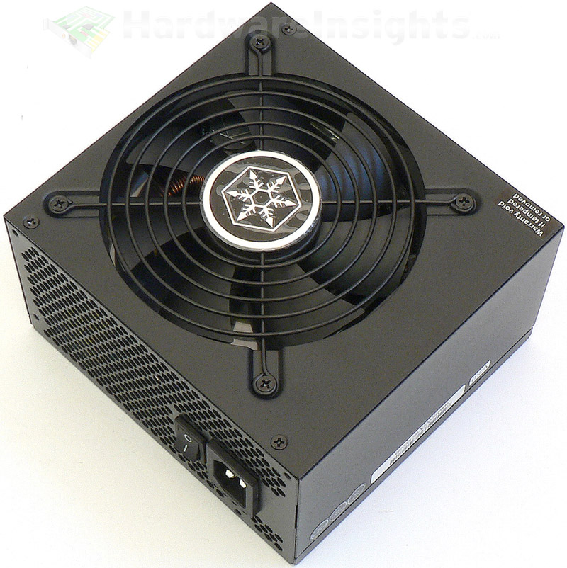 Silverstone Strider Gold S 550 W: zlatá platforma High Power 