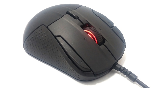 SteelSeries Rival 500: skvělá nejen pro MMO a MOBA. A vibruje!