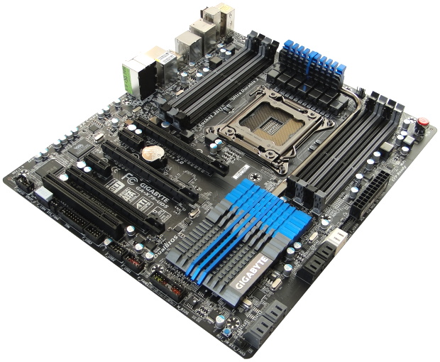 Duel X79 Express desek – Gigabyte UD5 a MSI X79A-GD65