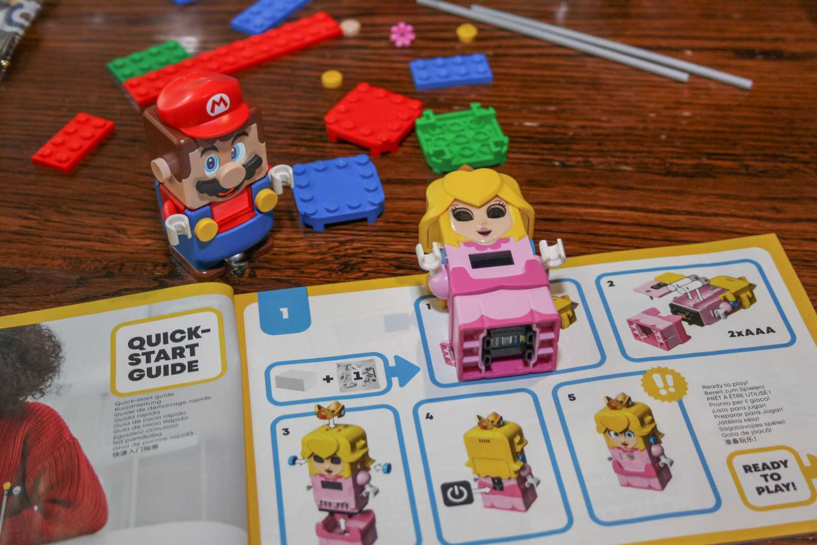 LEGO Super Mario a princezna Peach: Konečně dobrodružství s princeznou!