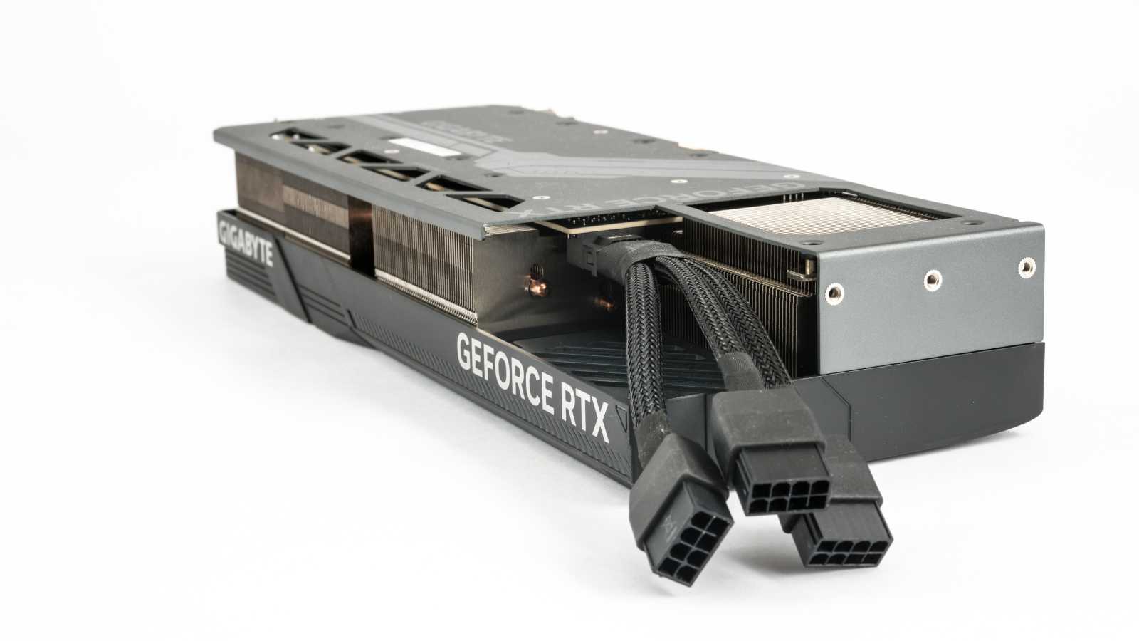 Test Gigabyte GeForce RTX 4080 Super Windforce 16G: Malý nárůst výkonu, ale výrazná sleva