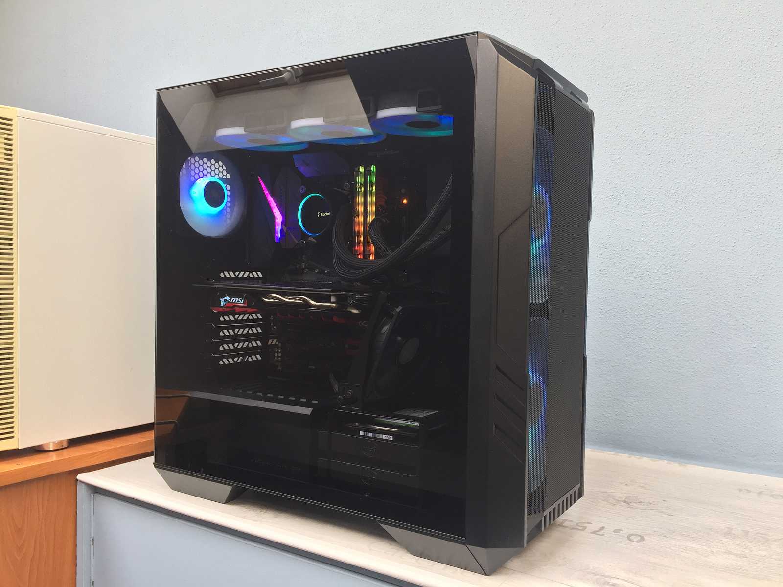 Test skříně Cooler Master HAF 500