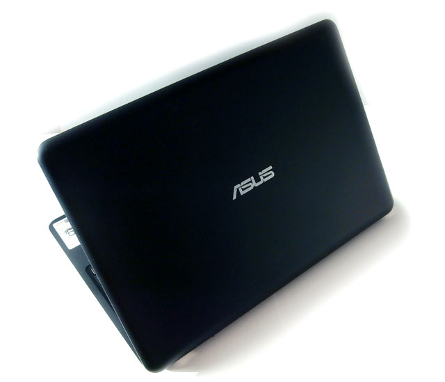 Souboj 11,6" bingbooků za šest tisíc od ASUS a Acer 